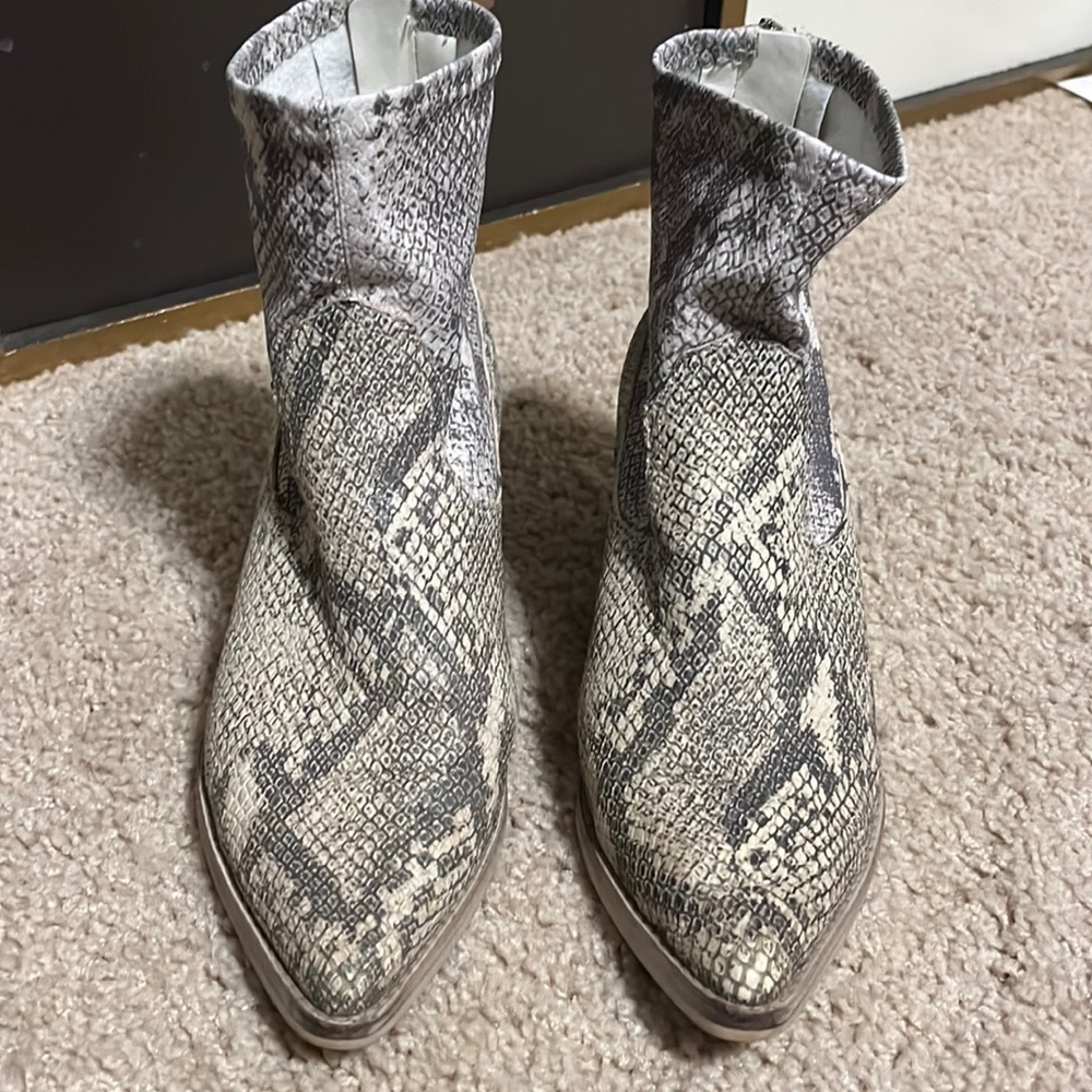 Dolce vita boots